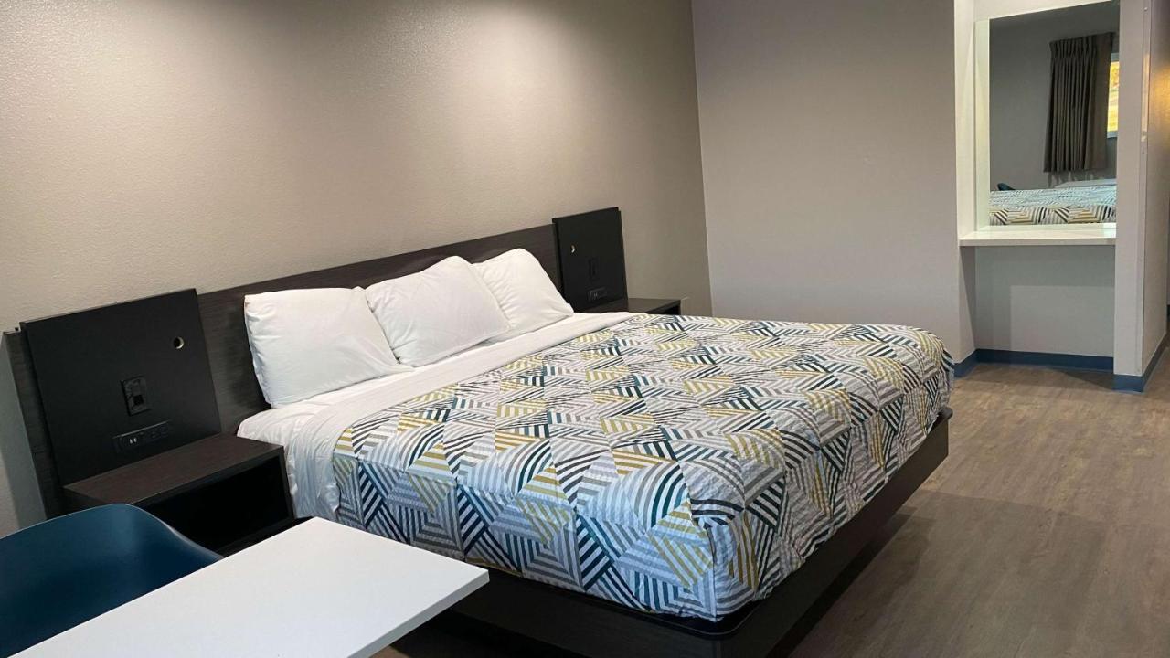 Motel 6 Bullhead City, Az - Laughlin Eksteriør billede